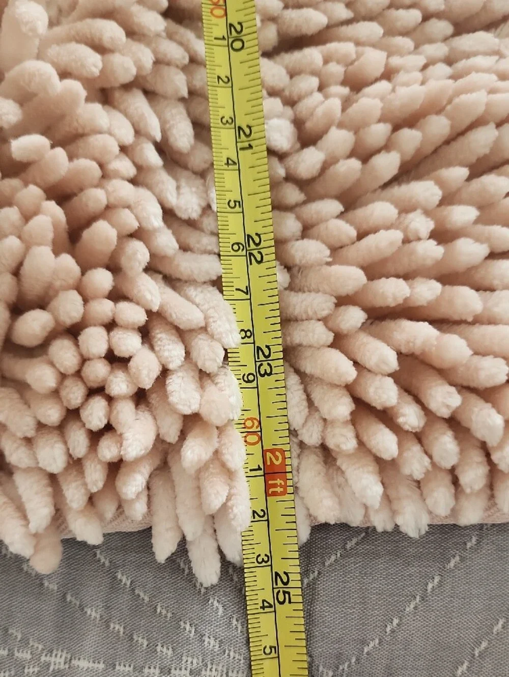 Plush Bath Mat -  Soft Chenille Baby Pink 18x24